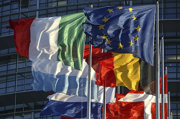 flags25jan